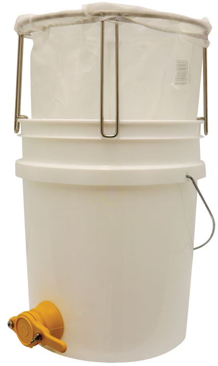pail filter stand