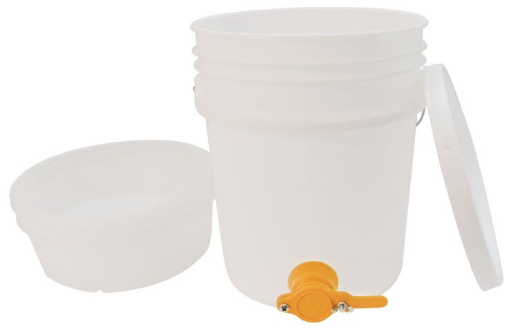 pail with honey gate and filter set